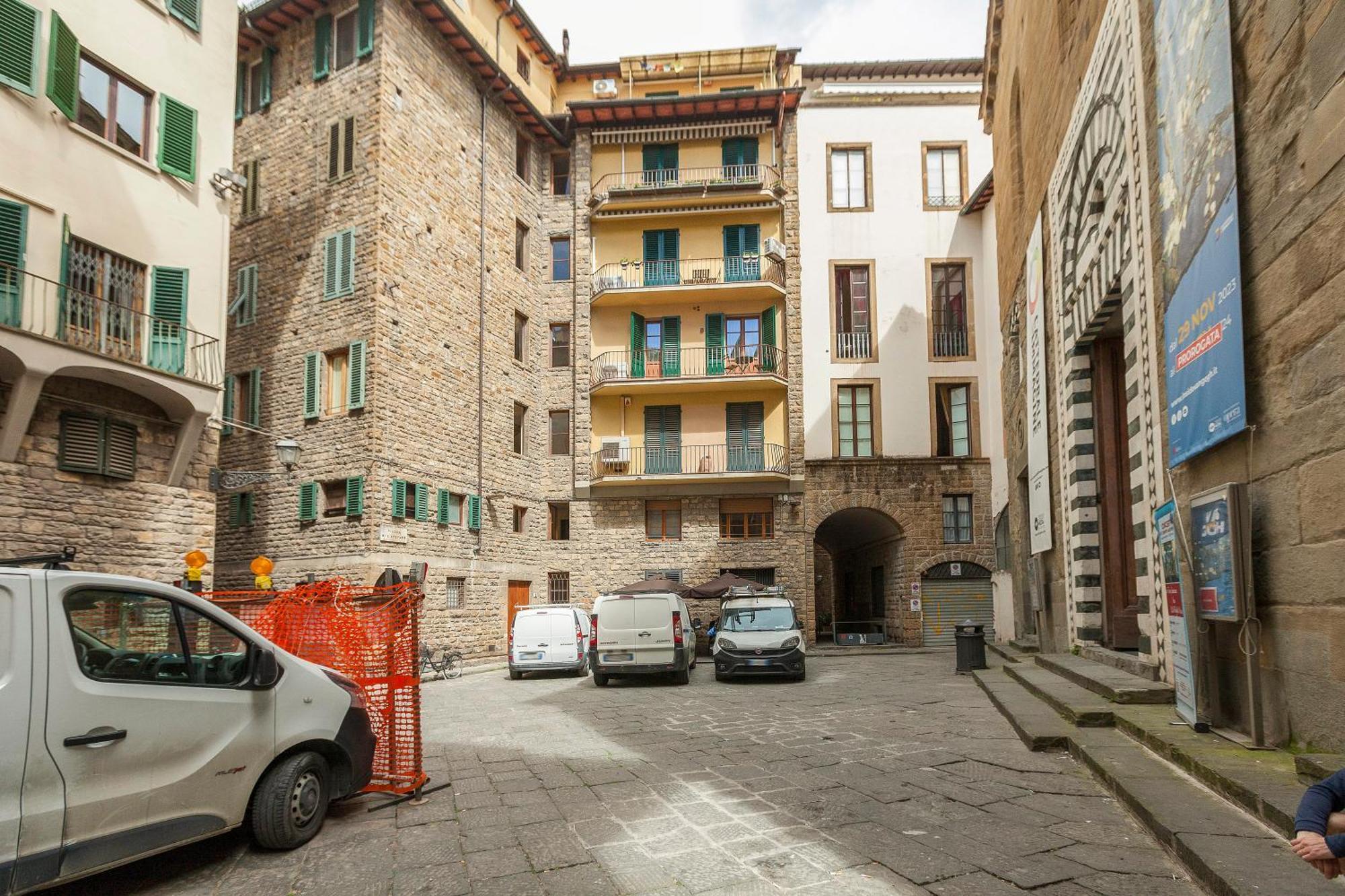Mamo Florence - Santo Stefano Apartment Florença Exterior foto